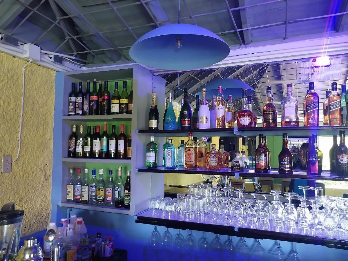 住宿加早餐酒店 The Aquaville Rush Apartment 奥乔里奥斯